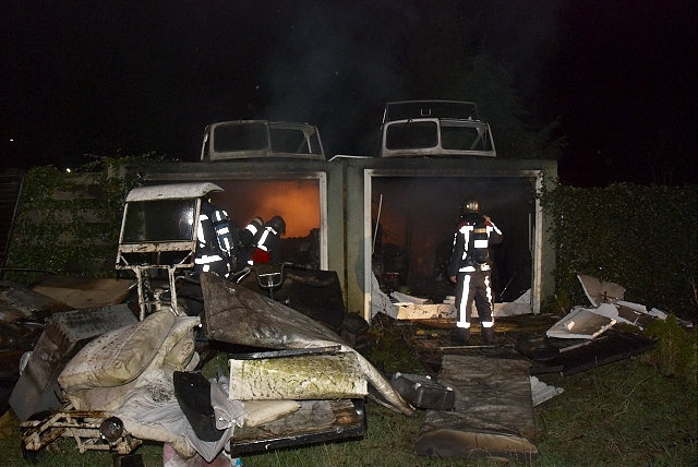 2010/83/20100401 021 Binnenbrand overig Ringvaartdijk.jpg